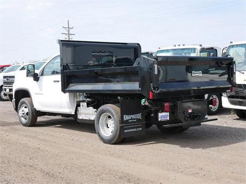 2025 Chevrolet Silverado 3500 WT