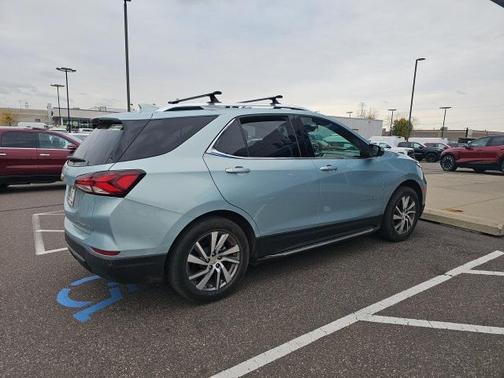 2022 Chevrolet Equinox Premier w/1LZ