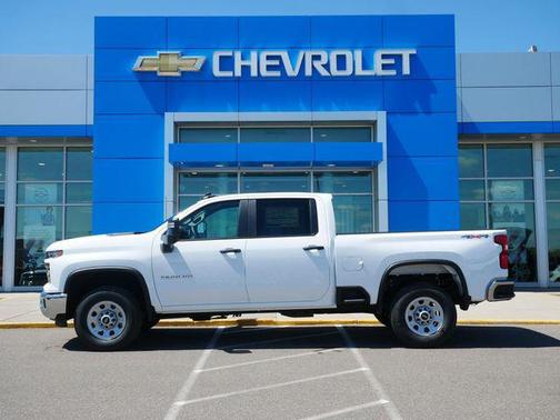 Summit White 2026 Chevrolet Silverado 3500 WT