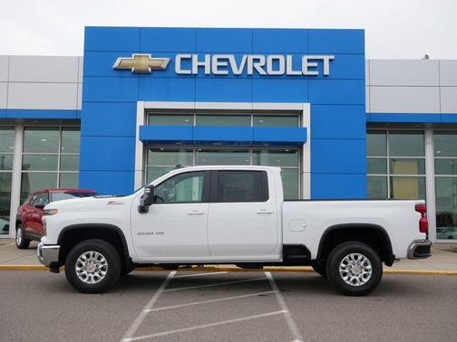 Summit White 2026 Chevrolet Silverado 2500 LT