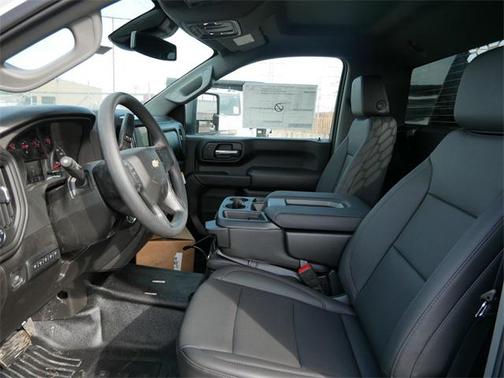 2025 Chevrolet Silverado 3500 WT