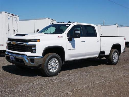 2025 Chevrolet Silverado 3500 LT