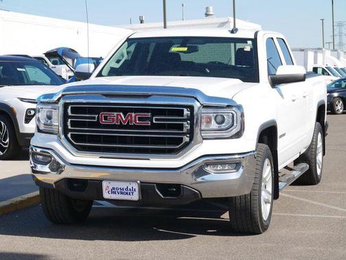 Summit White 2017 GMC Sierra 1500 SLE