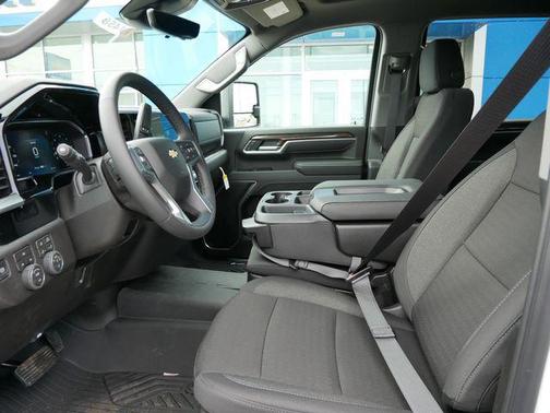 2026 Chevrolet Silverado 3500 LT