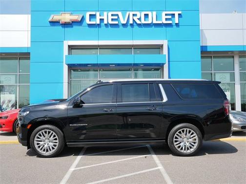 2023 Chevrolet Suburban 4WD High Country