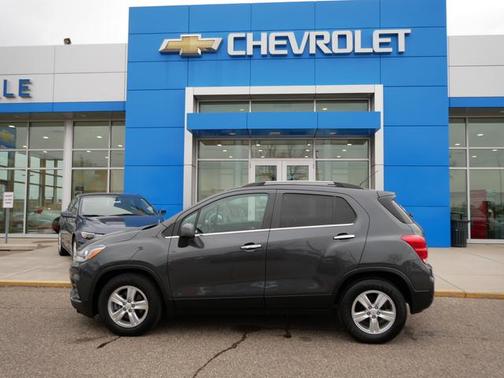 Nightfall Gray Metallic 2018 Chevrolet Trax LT