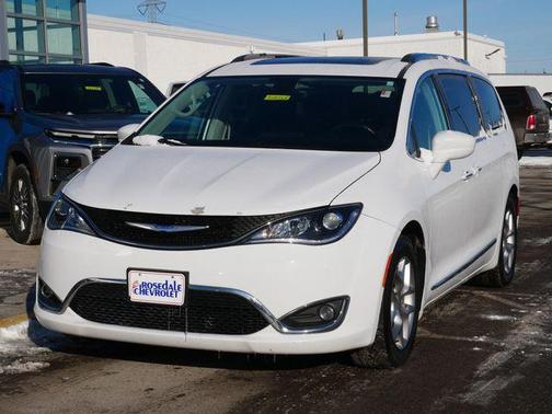 2018 Chrysler Pacifica Touring-L