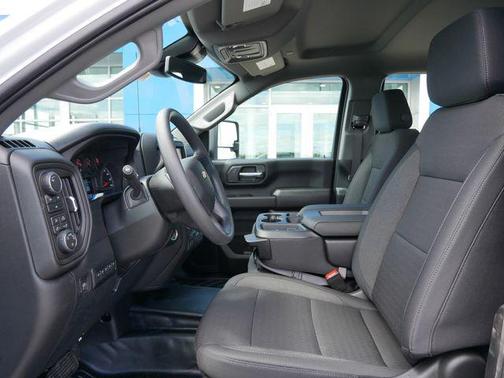 Summit White 2026 Chevrolet Silverado 3500 WT