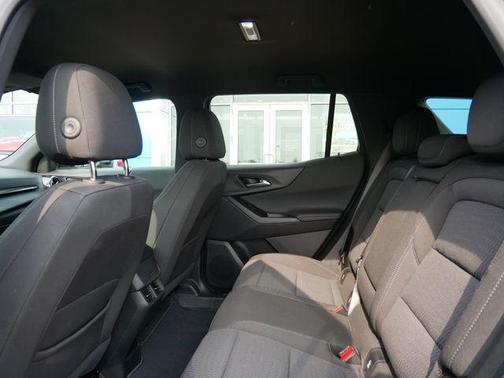 Sterling Gray Metallic 2025 Chevrolet Equinox 1LT