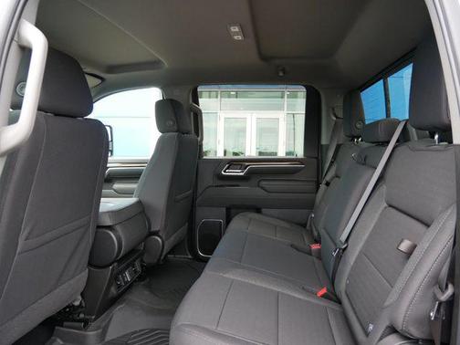 Summit White 2026 Chevrolet Silverado 3500 LT