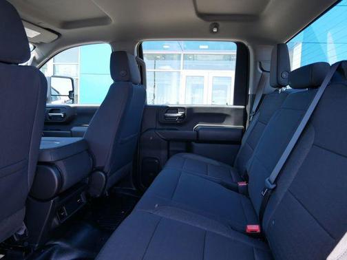 Summit White 2026 Chevrolet Silverado 3500 WT