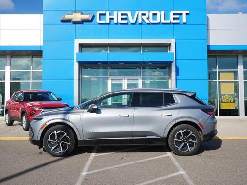 Sterling Gray Metallic 2024 Chevrolet Equinox EV 2LT