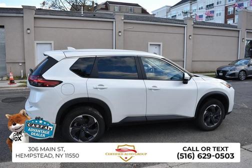 2024 Nissan Rogue SV