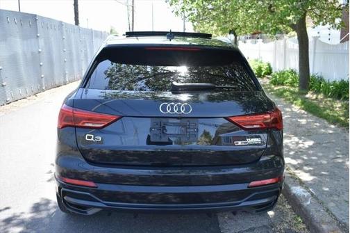 2021 Audi Q3 45 S line Premium Plus