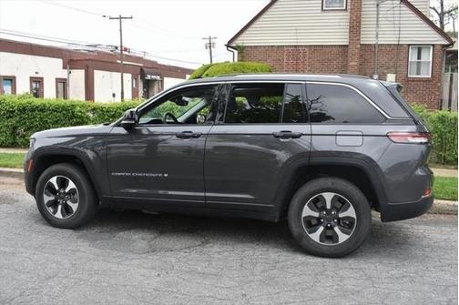 2023 Jeep Grand Cherokee 4xe Base