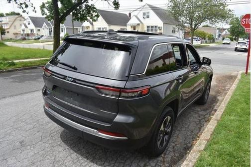 2023 Jeep Grand Cherokee 4xe Base