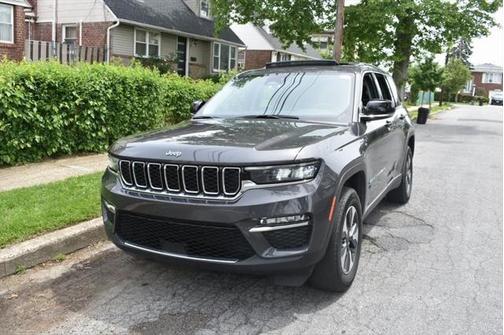 2023 Jeep Grand Cherokee 4xe Base