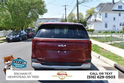 Flare Red 2025 Kia Carnival LXS