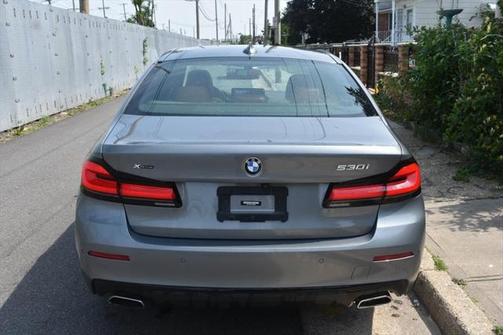 2023 BMW 530 i xDrive