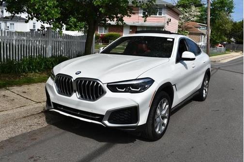 2022 BMW X6 xDrive40i