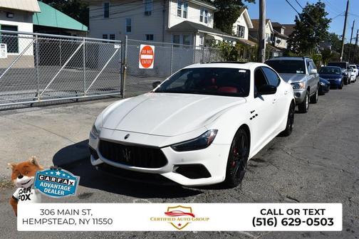 2022 Maserati Ghibli Modena