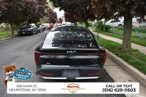 Aurora Black Pearl 2025 Kia K4 LXS