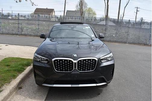 2024 BMW X4 xDrive30i