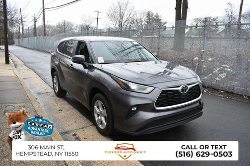 Magnetic Gray Metallic 2025 Toyota Highlander LE