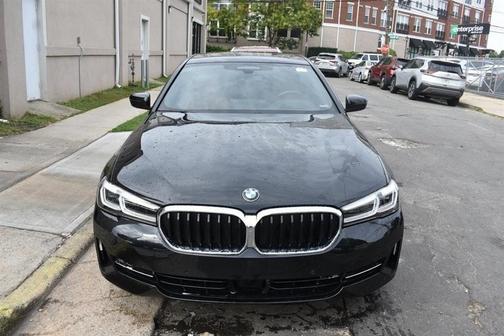 2022 BMW 530 i xDrive