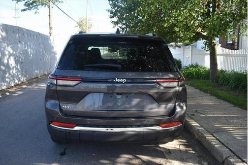 2023 Jeep Grand Cherokee 4xe Base