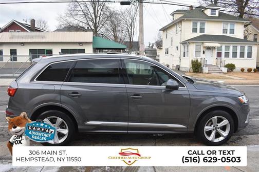 2022 Audi Q7 45 Premium