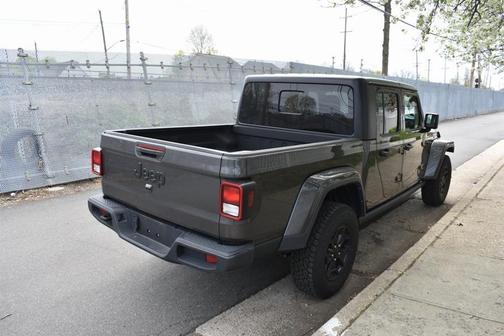 2021 Jeep Gladiator Willys 4x4