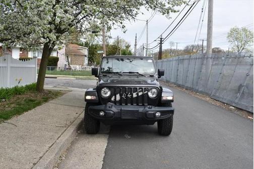 2021 Jeep Gladiator Willys 4x4