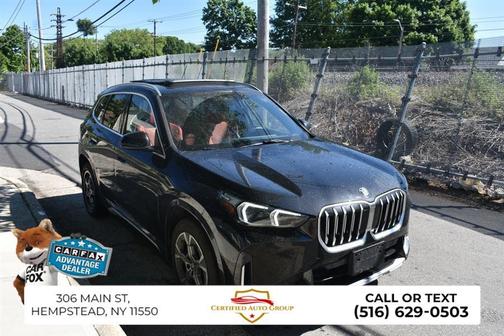 Black Sapphire Metallic 2025 BMW X1 xDrive28i