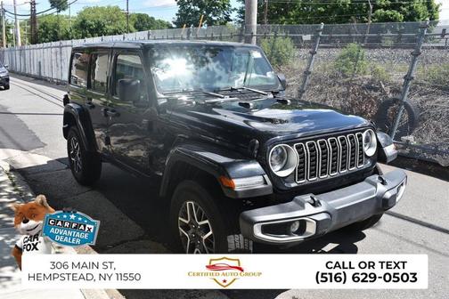 Black Clearcoat 2025 Jeep Wrangler 4-Door Sahara 4x4