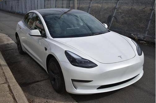 2023 Tesla Model 3 Standard Range