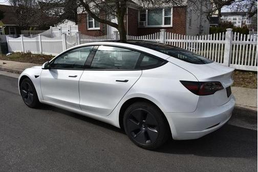 2023 Tesla Model 3 Standard Range