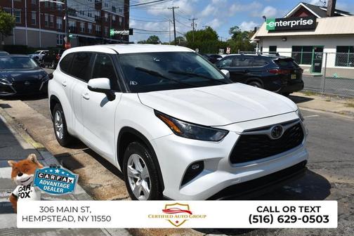 2024 Toyota Highlander LE