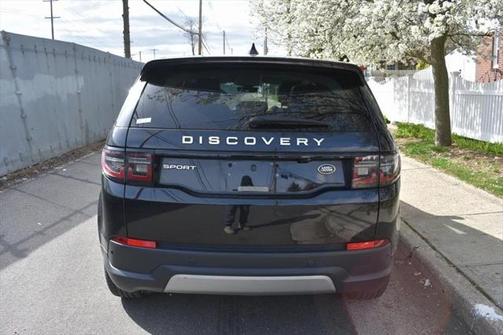 2022 Land Rover Discovery Sport S
