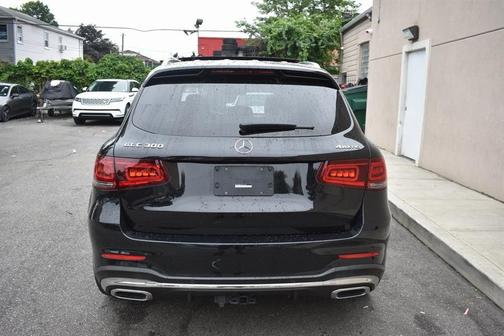 2022 Mercedes-Benz GLC 300 4MATIC