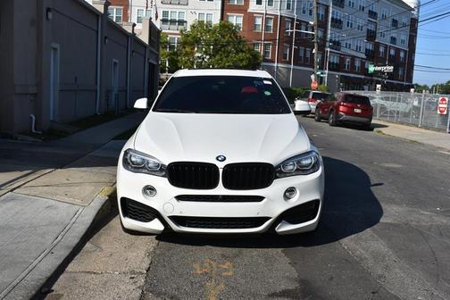 2018 BMW X6 xDrive50i