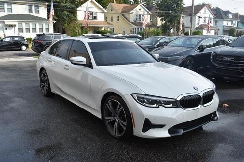 2022 BMW 330 330i