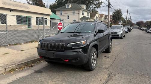 2022 Jeep Cherokee Trailhawk