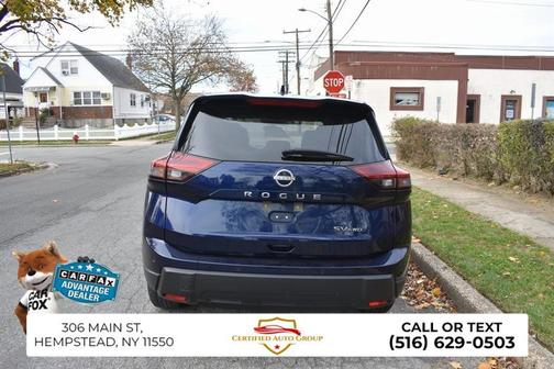 2024 Nissan Rogue SV