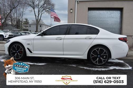Alpine White 2023 BMW 530e Base