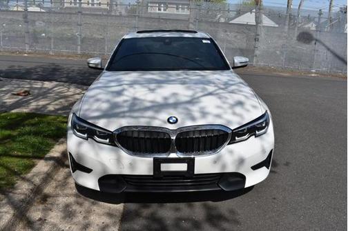 2022 BMW 330 xDrive