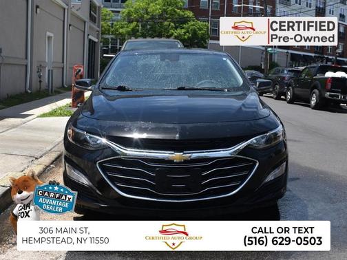 Mosaic Black Metallic 2024 Chevrolet Malibu FWD 1LT