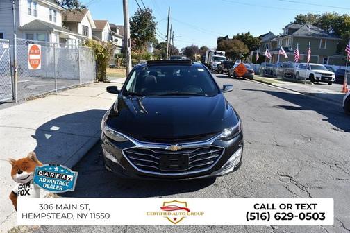 Mosaic Black Metallic 2024 Chevrolet Malibu FWD 1LT