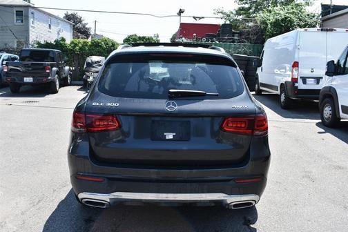2021 Mercedes-Benz GLC 300 4MATIC