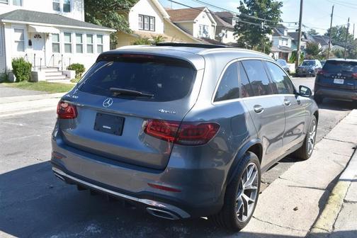 2021 Mercedes-Benz GLC 300 4MATIC